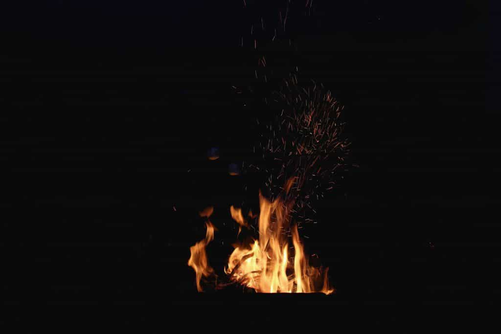 Photoblog: Dinner and bonfire over fall break