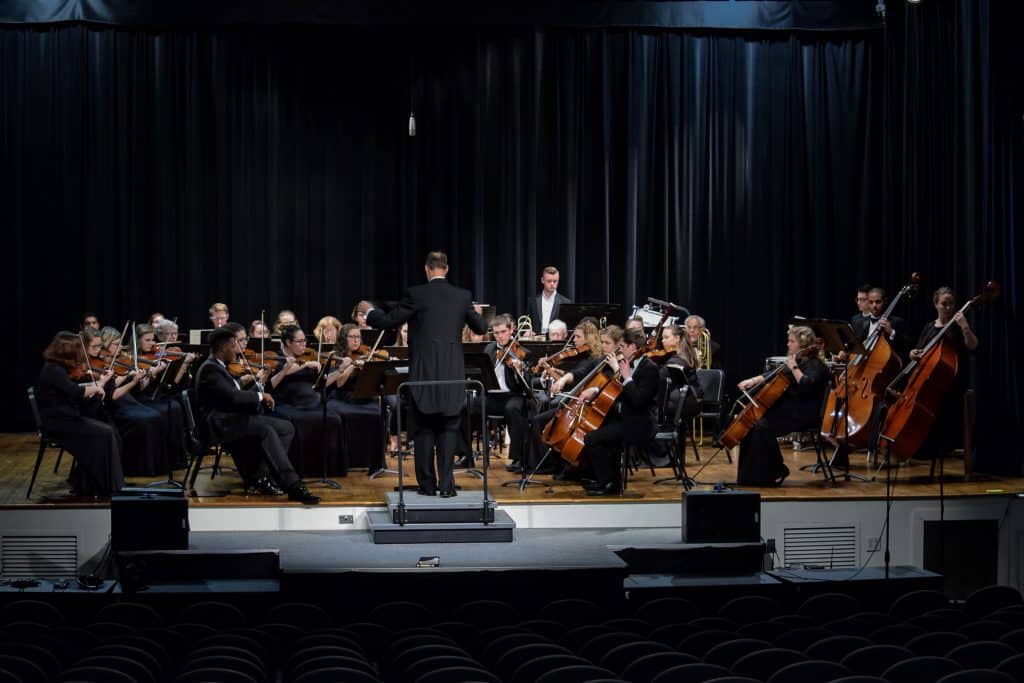 Orchestra concert swells with emotion