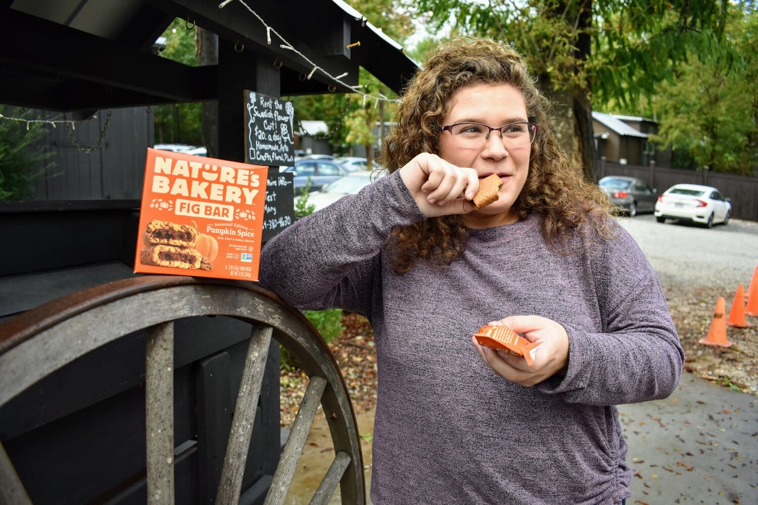 A good afternoon snack after class can hit the spot. Williamson enjoys a pumpkin spice fig bar that will surely be a good choice for snack time.