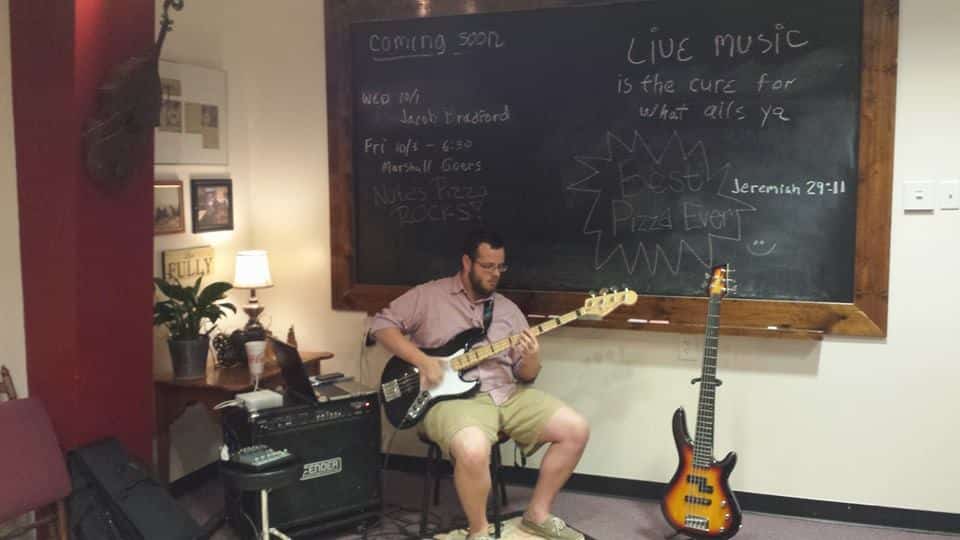 Photo courtesy of Nate's PizzaNGU's own Jacob Bradford was a crowd favorite during his set during Friday night live.&nbsp;