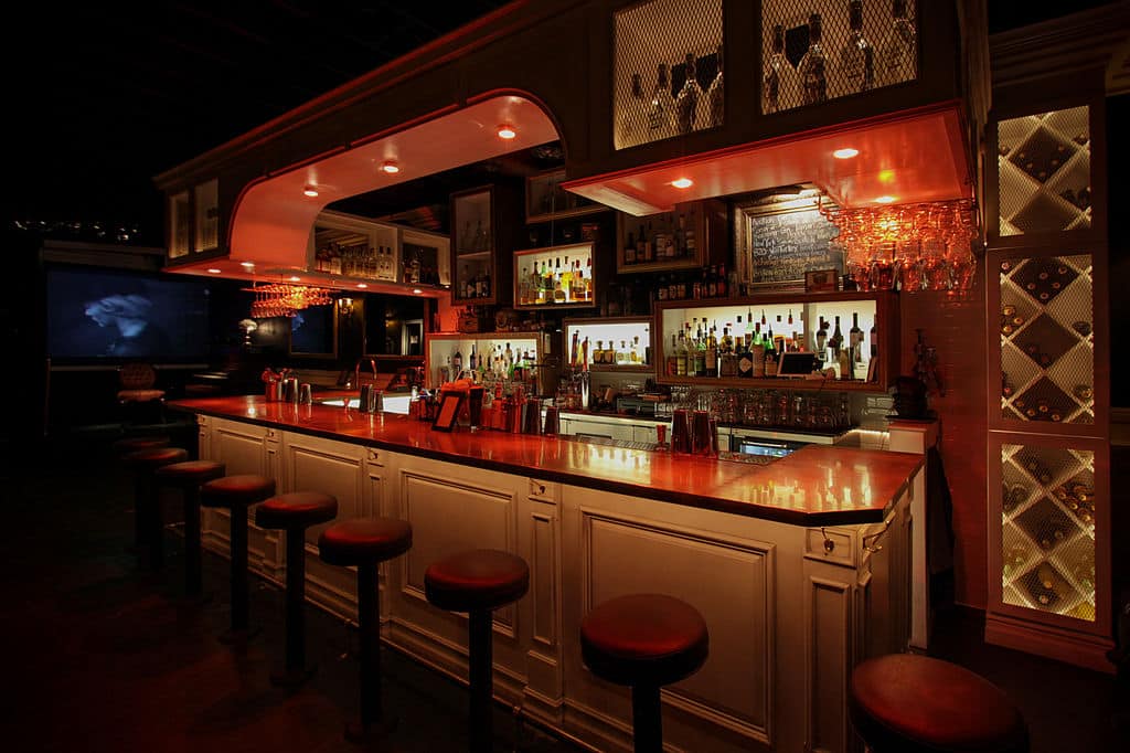 1930's inspired Casa Classic Cocktail Bar. Casa is located in Costa Mesa, CA. Photo: public domain.