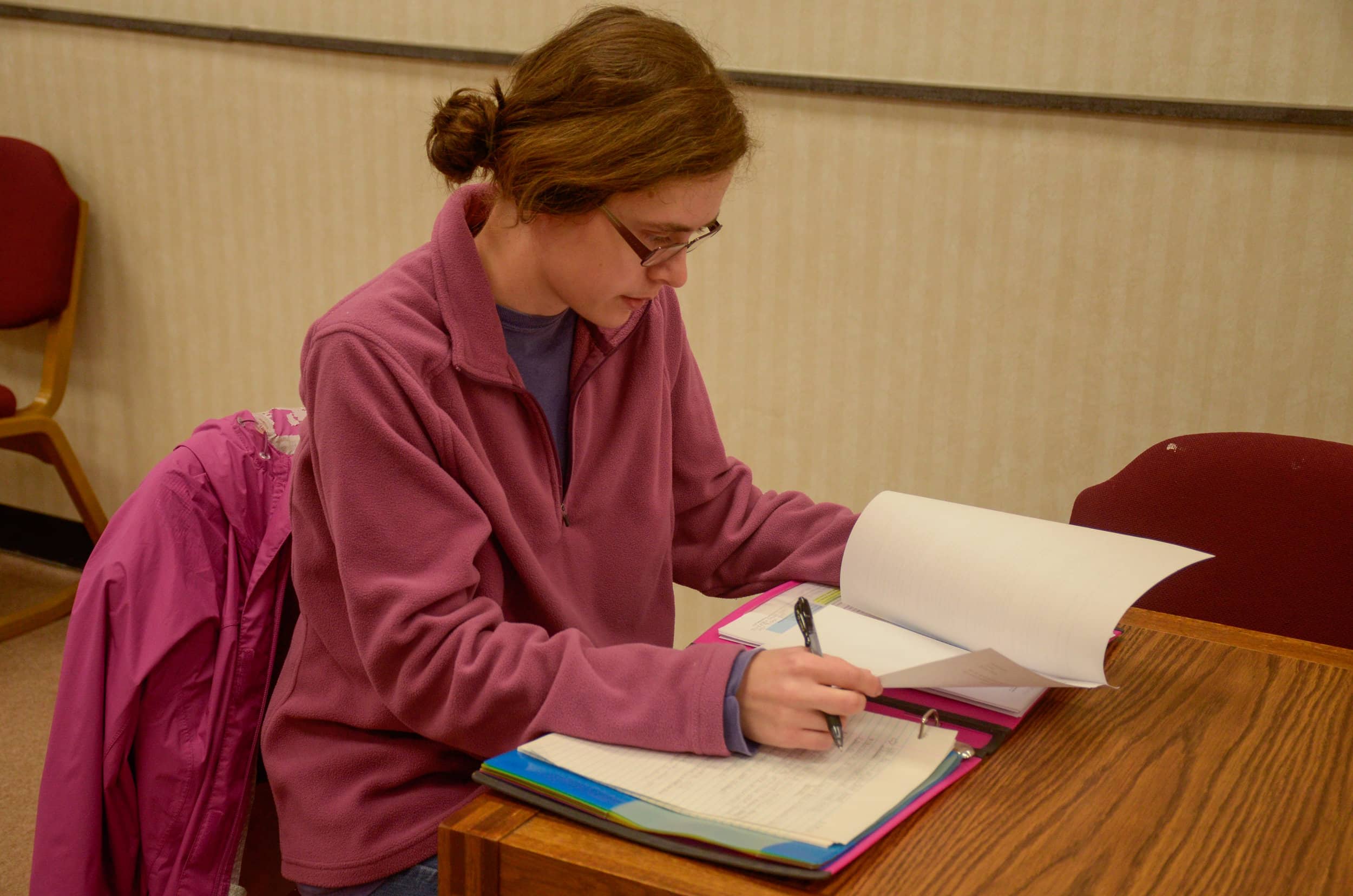 Junior Emily Powers kicks off the semester by practicing good habits like spending her time studying in the library to prepare for an upcoming test.