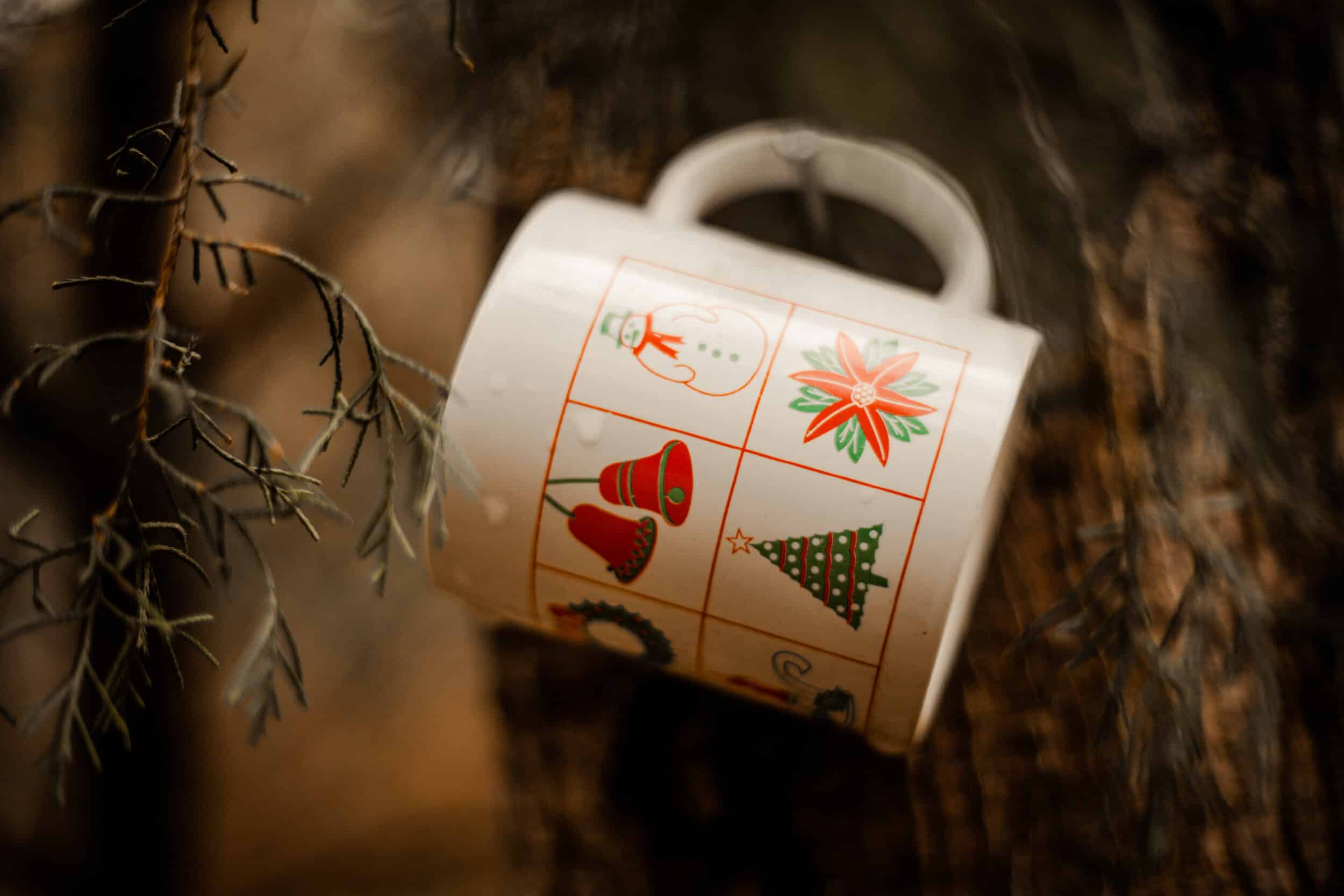Or mugs that remind you of the holidays.