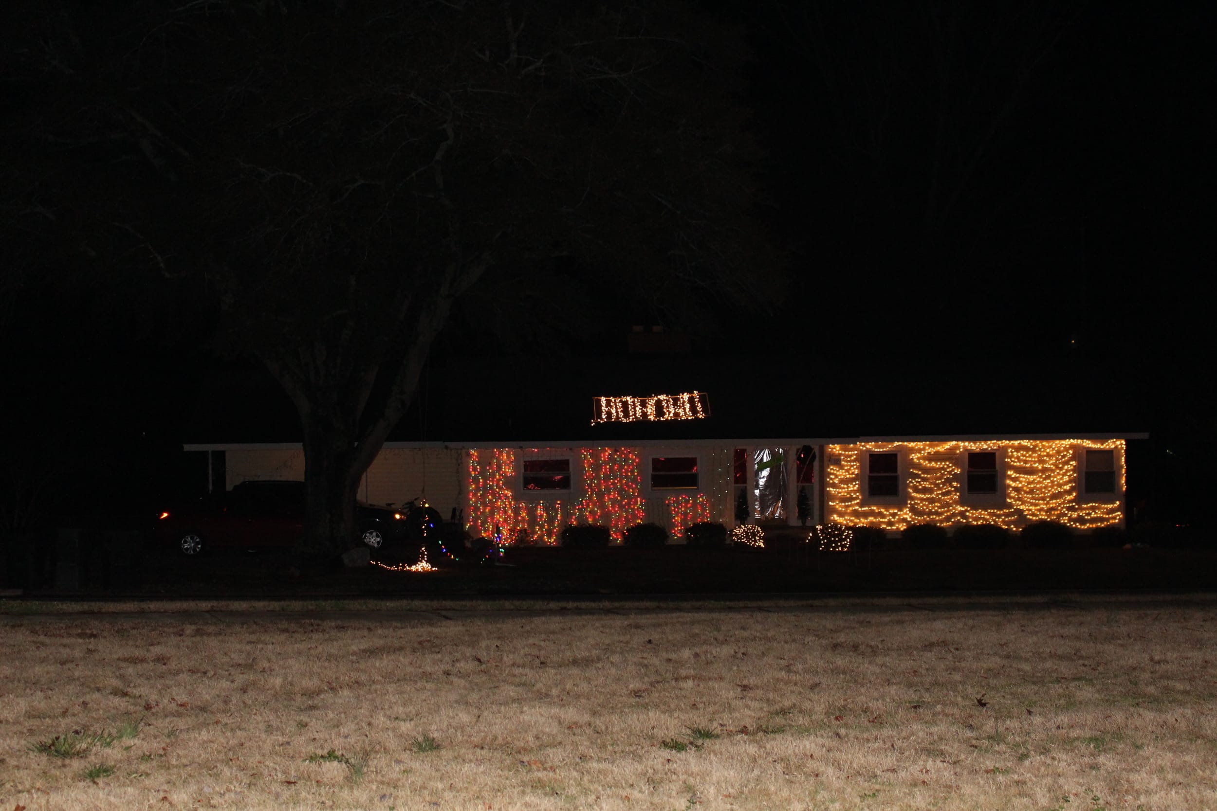 Chinquapin 12 decorated their house to display their Christmas cheer.