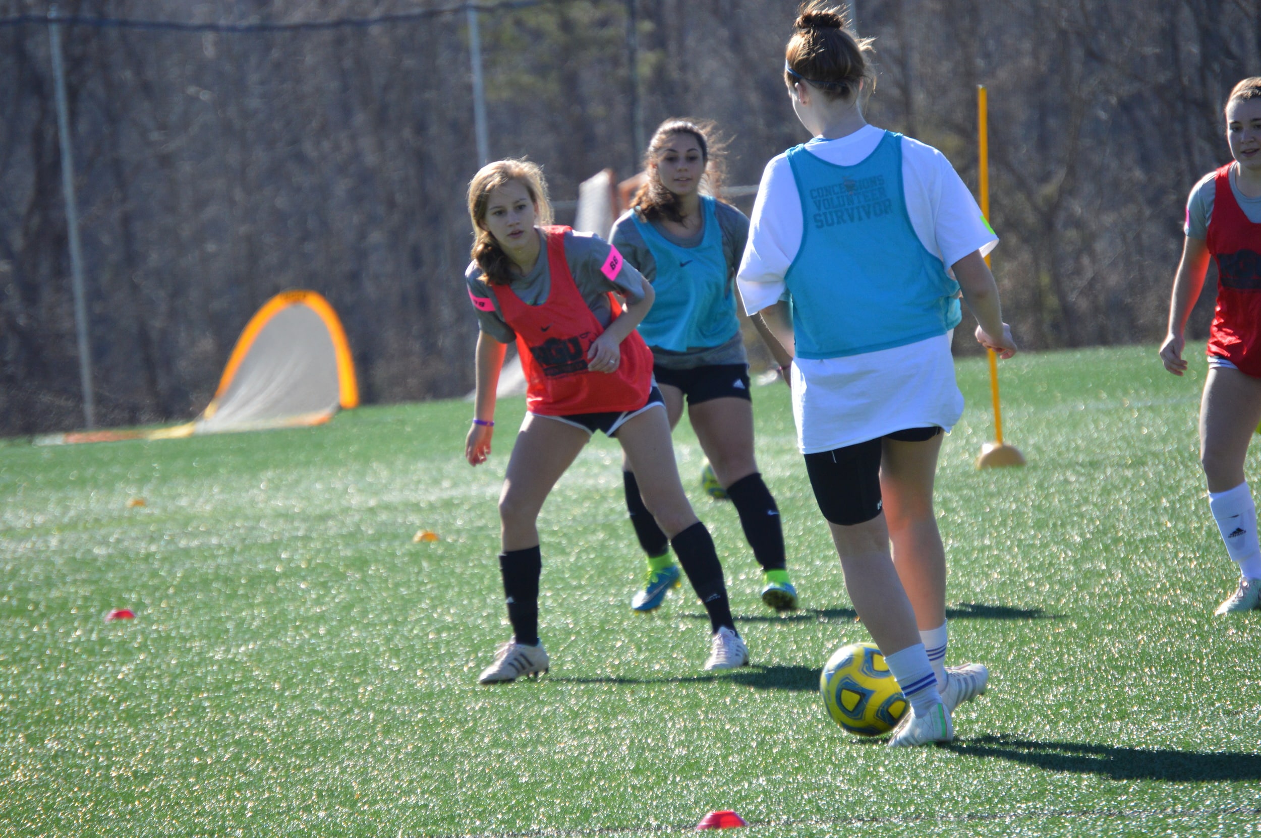 The students participated in a mini game where the objective was to keep the ball away from their partners.