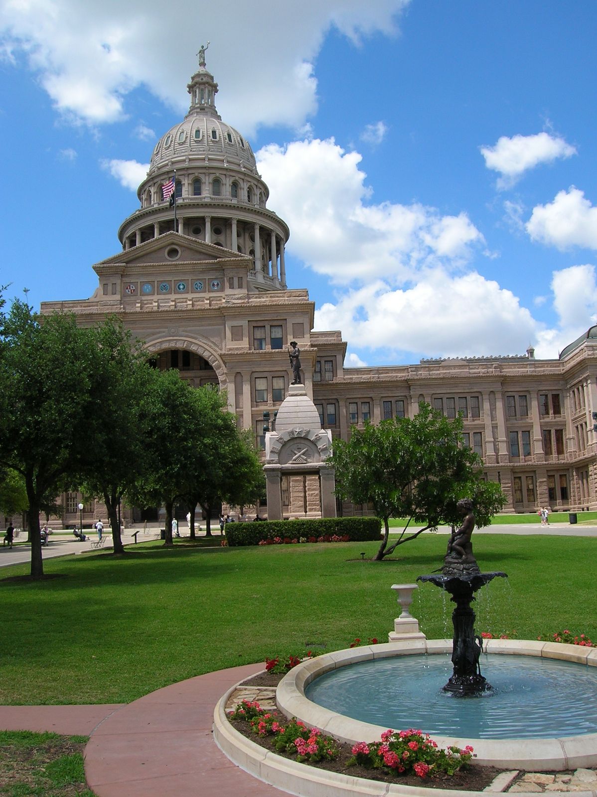 The Capital Building in Austin, Texas. Courtesy of freeimages.com.