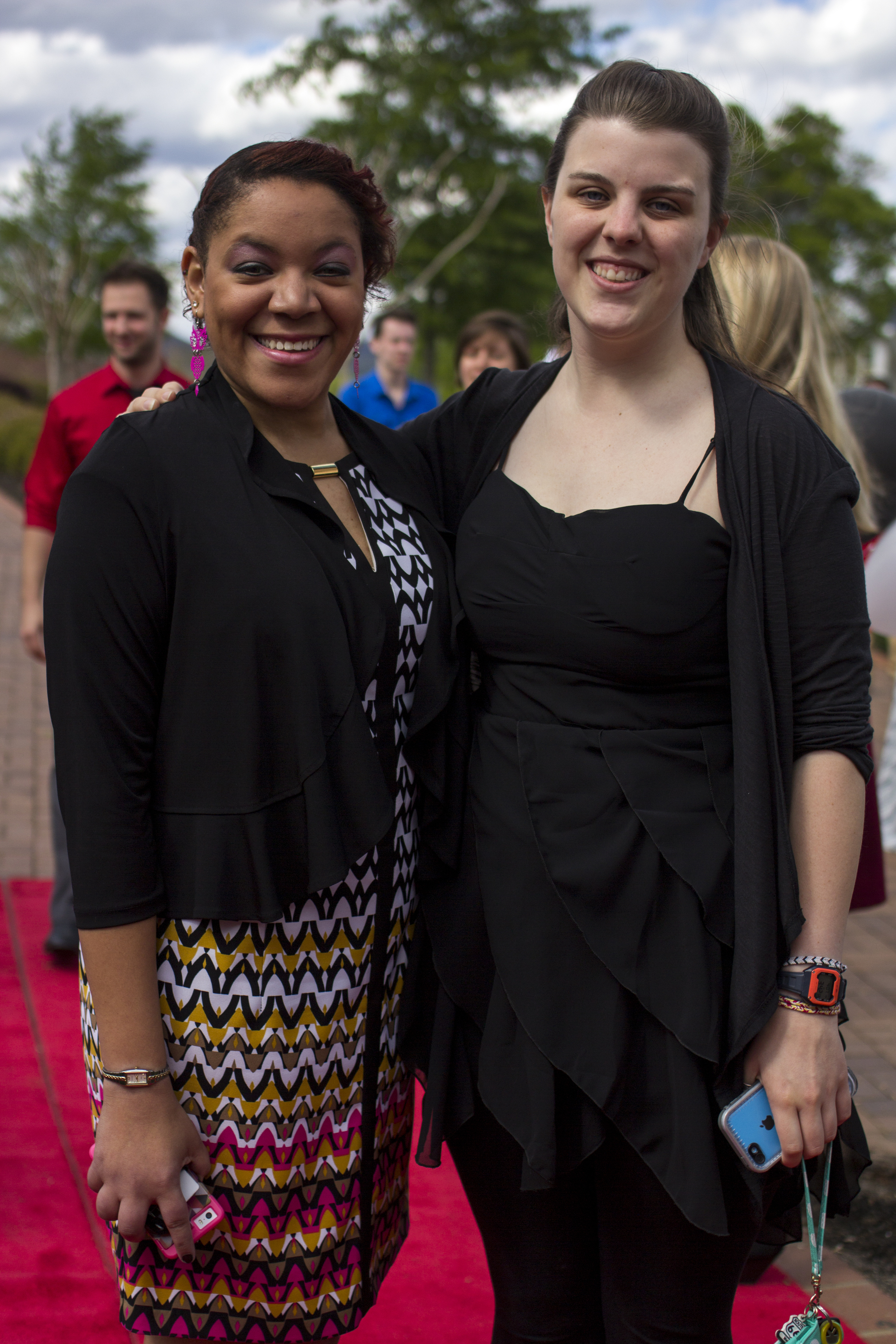 Torey Brown and Missy Roberts take a moment to smile for the cameras during their red carpet moment.