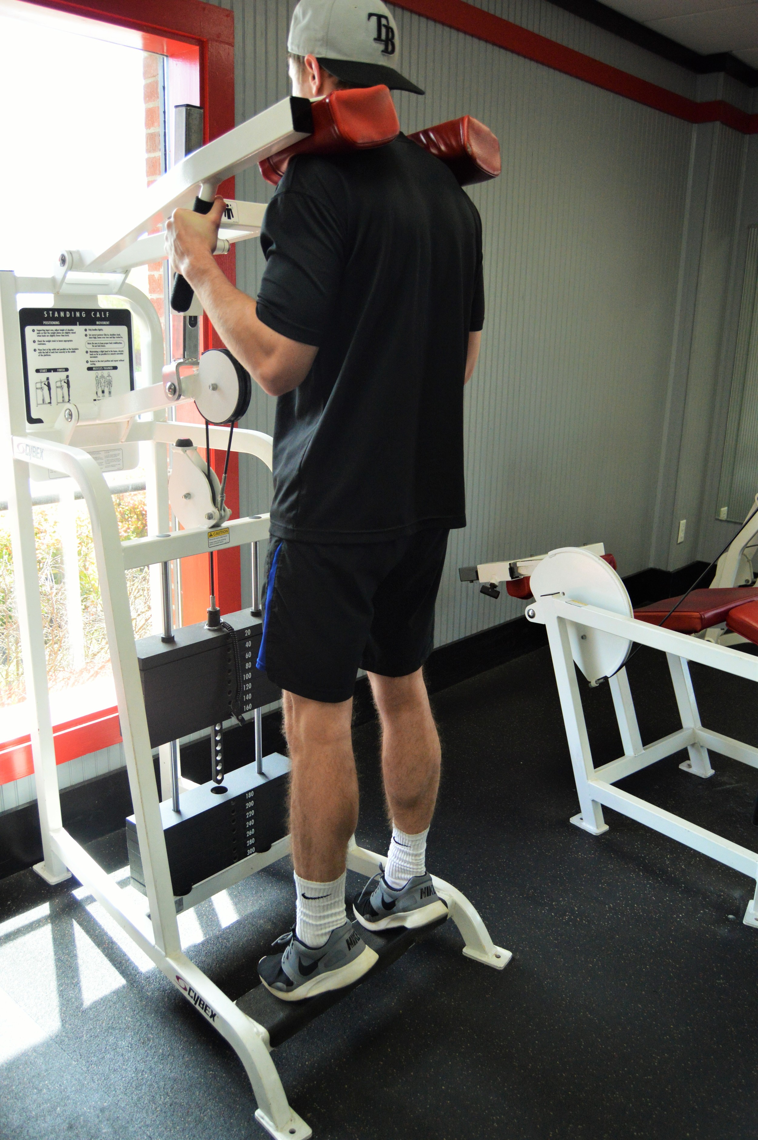 The standing calf machine works your calf muscles. Try completing three sets of 15 reps to keep those legs looking great!&nbsp;
