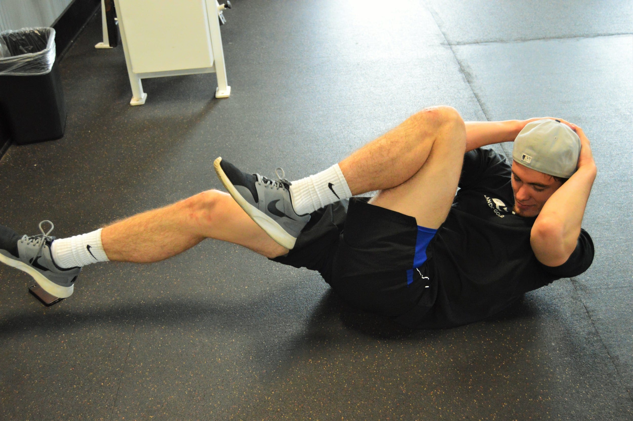 This bicycle exercise works your abdominals. Try to do three sets of 20 reps. Keep it strong!&nbsp;