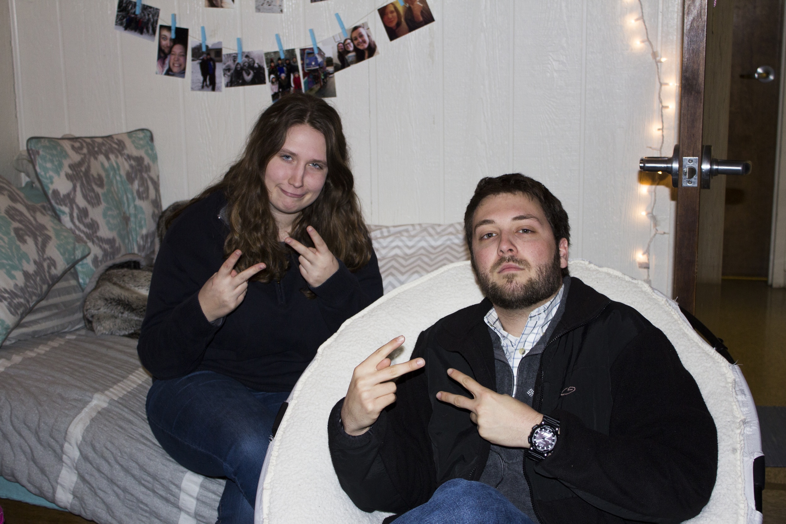  During open dorms,&nbsp;Stuart Floyd and Rebecca Riley decide to stay cool and keep the laughter high.&nbsp; 