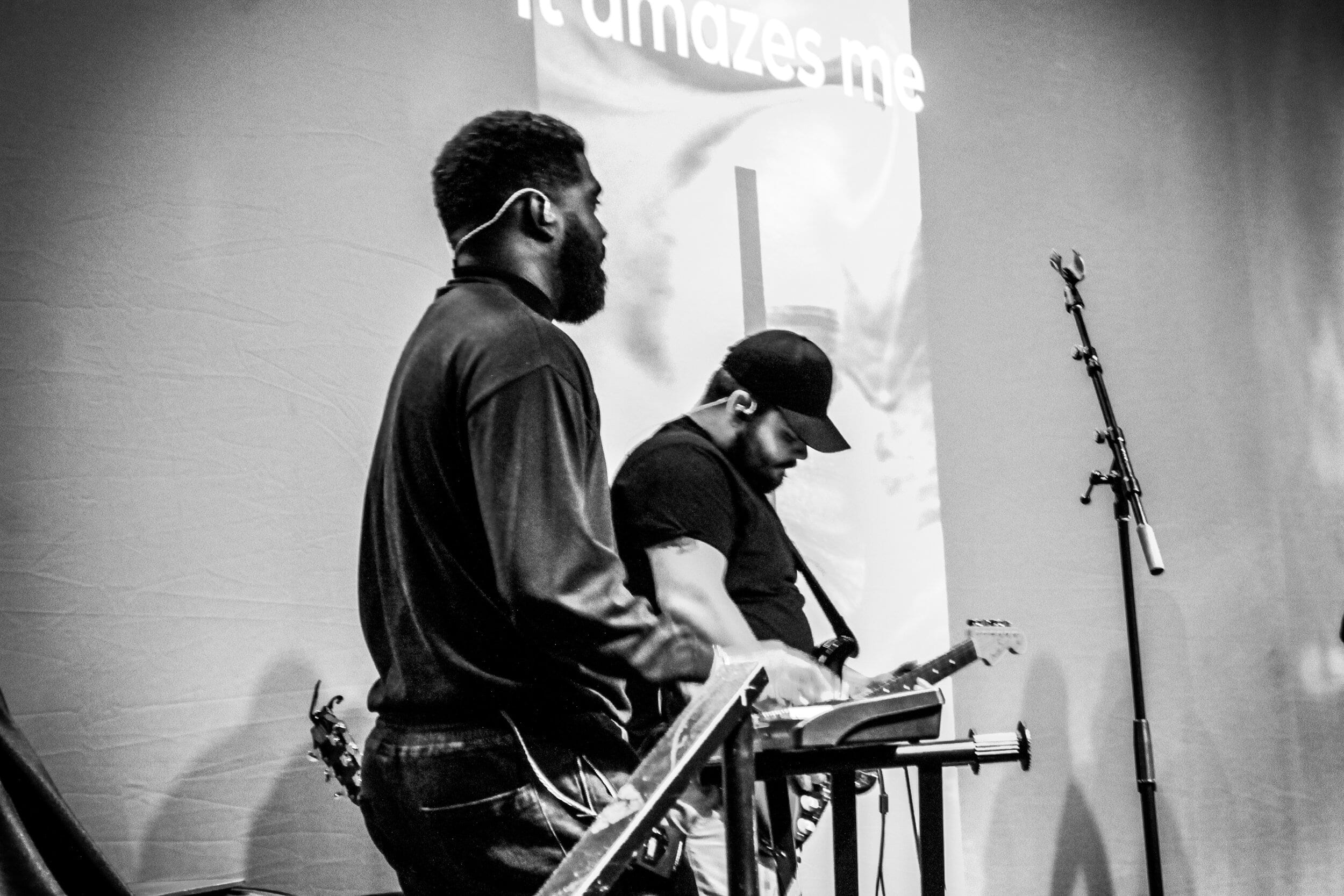 Pianist and guitar player at Converge.