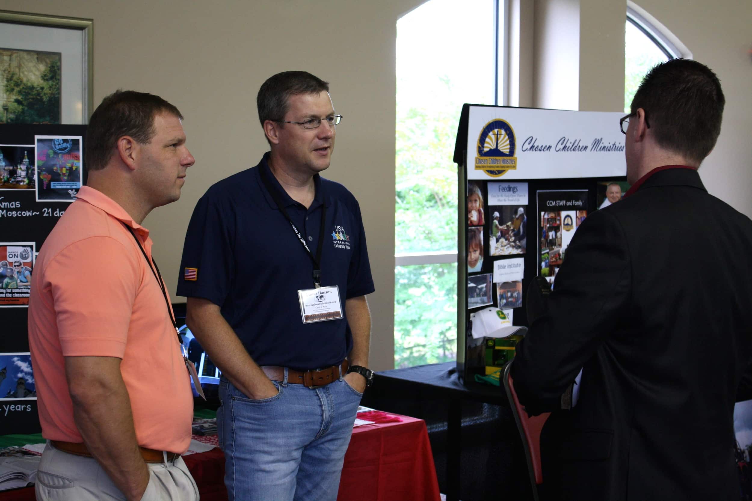  Missionaries from different ministries engage in a casual conversation during NGU's global missions week September 8-10. 