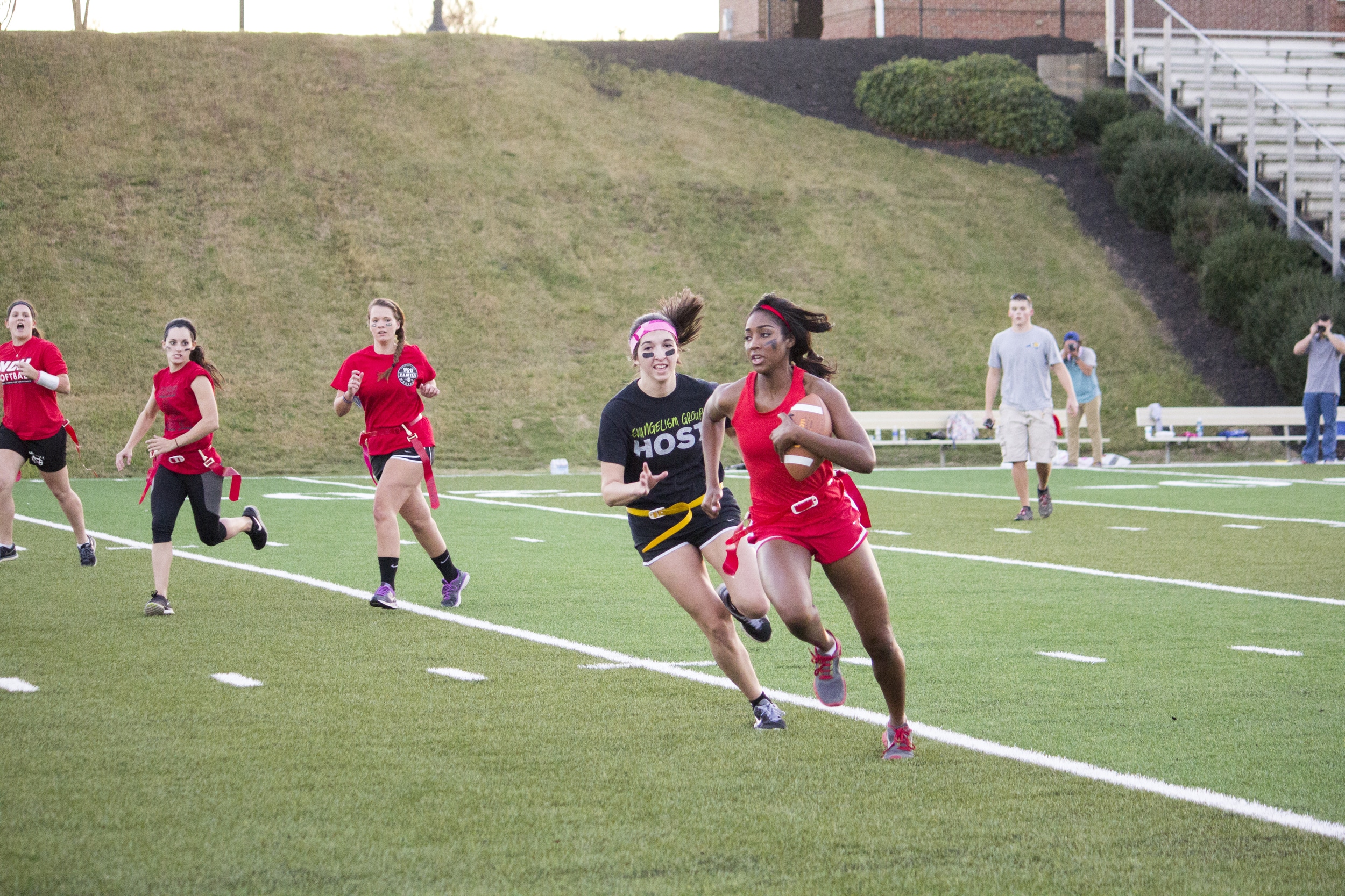  Junior Libby Sherer races downfield towards senior Jakia Whetstone to end the play.&nbsp; 