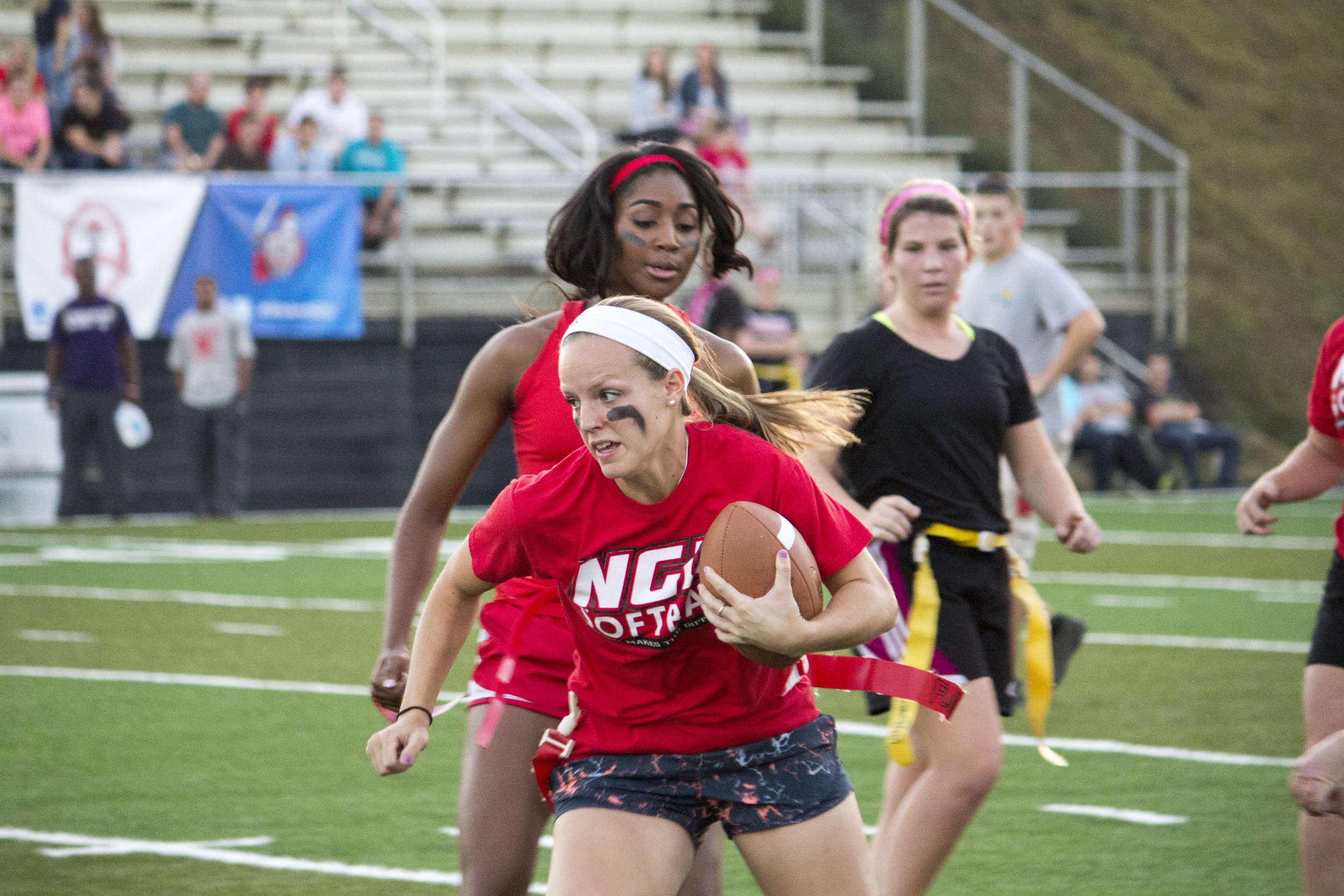  Senior Sarah Armstrong runs with determination down the left side of the field.&nbsp; 