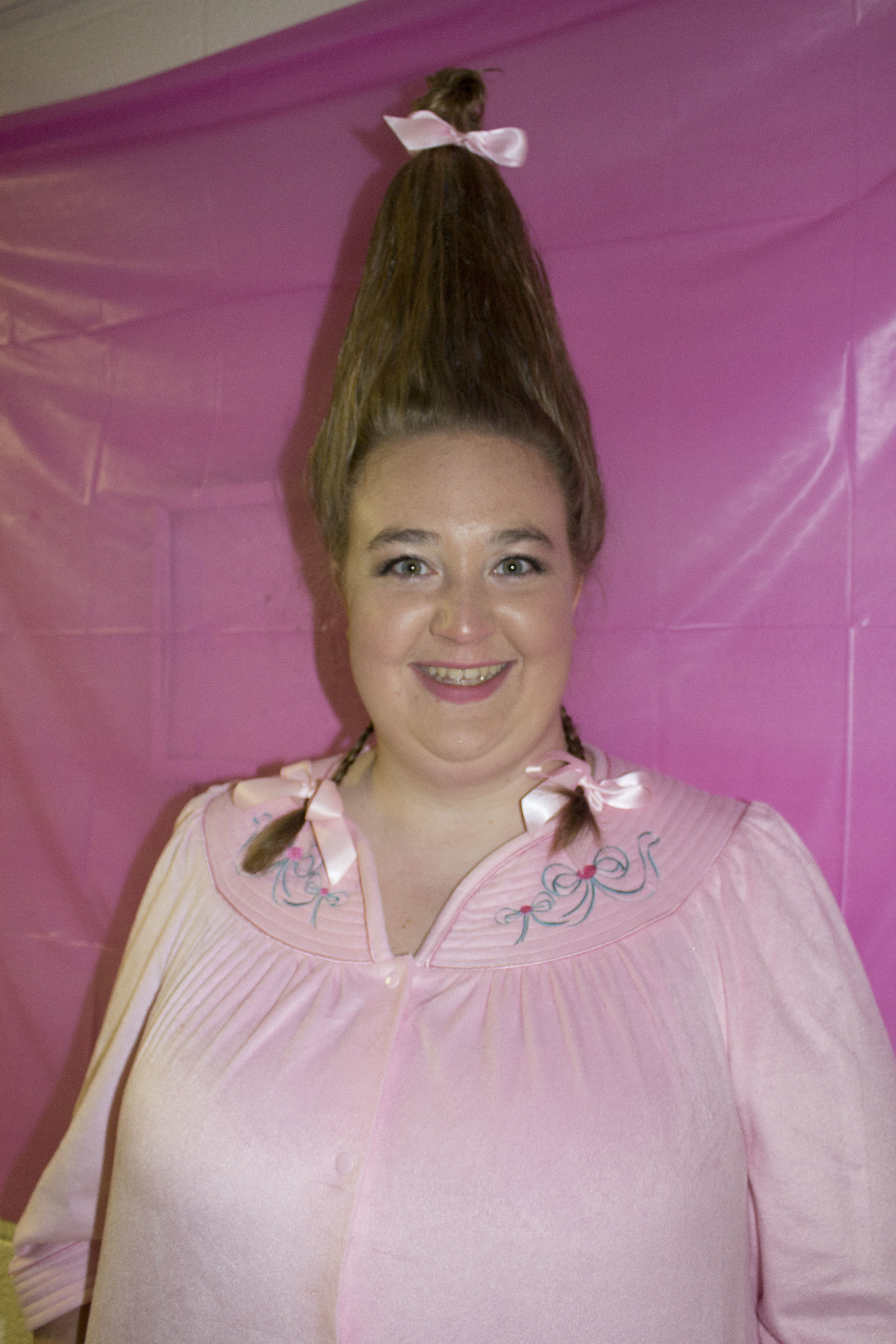  Sophomore Sarah Howard creatively dressed up as Cindy Lou Who. &nbsp; 