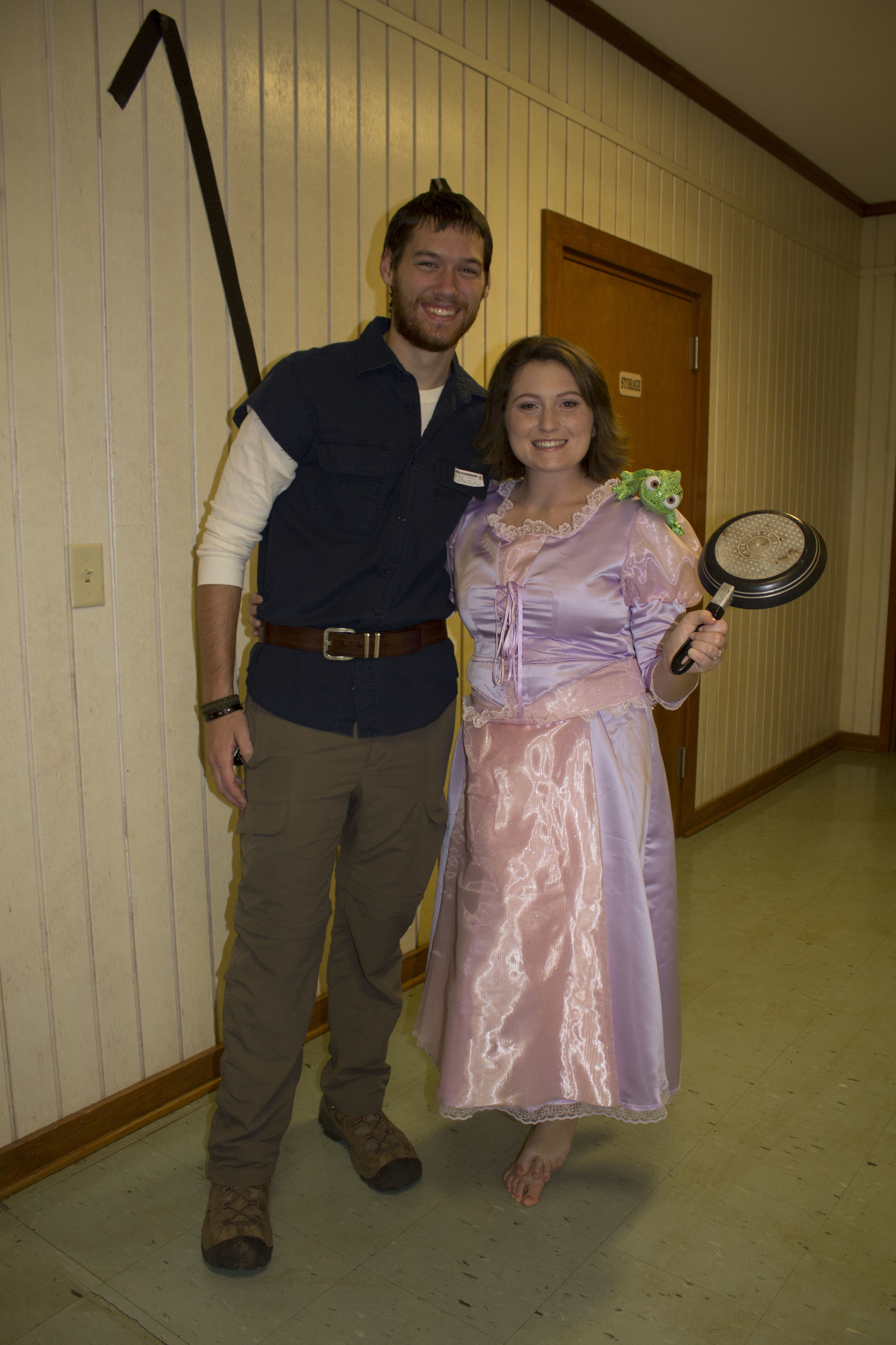  Senior Taci Bolin and guest Hunter Allen pair up to be Flynn Rider and Rapunzel from Tangled.&nbsp; 