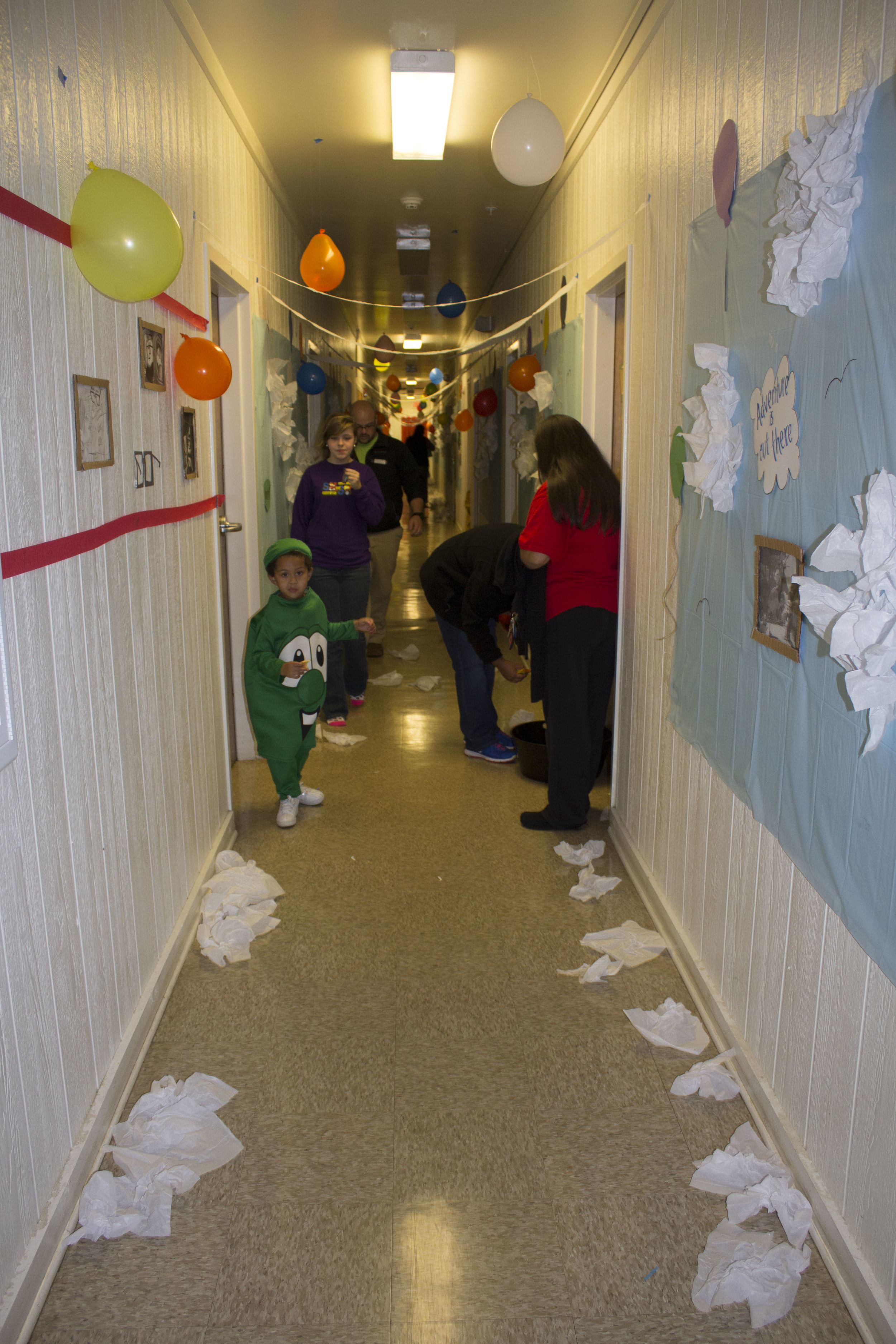  Kids loved walking in the sky surrounded by balloons when they went through Bottom Vandiver's hallway.&nbsp; 