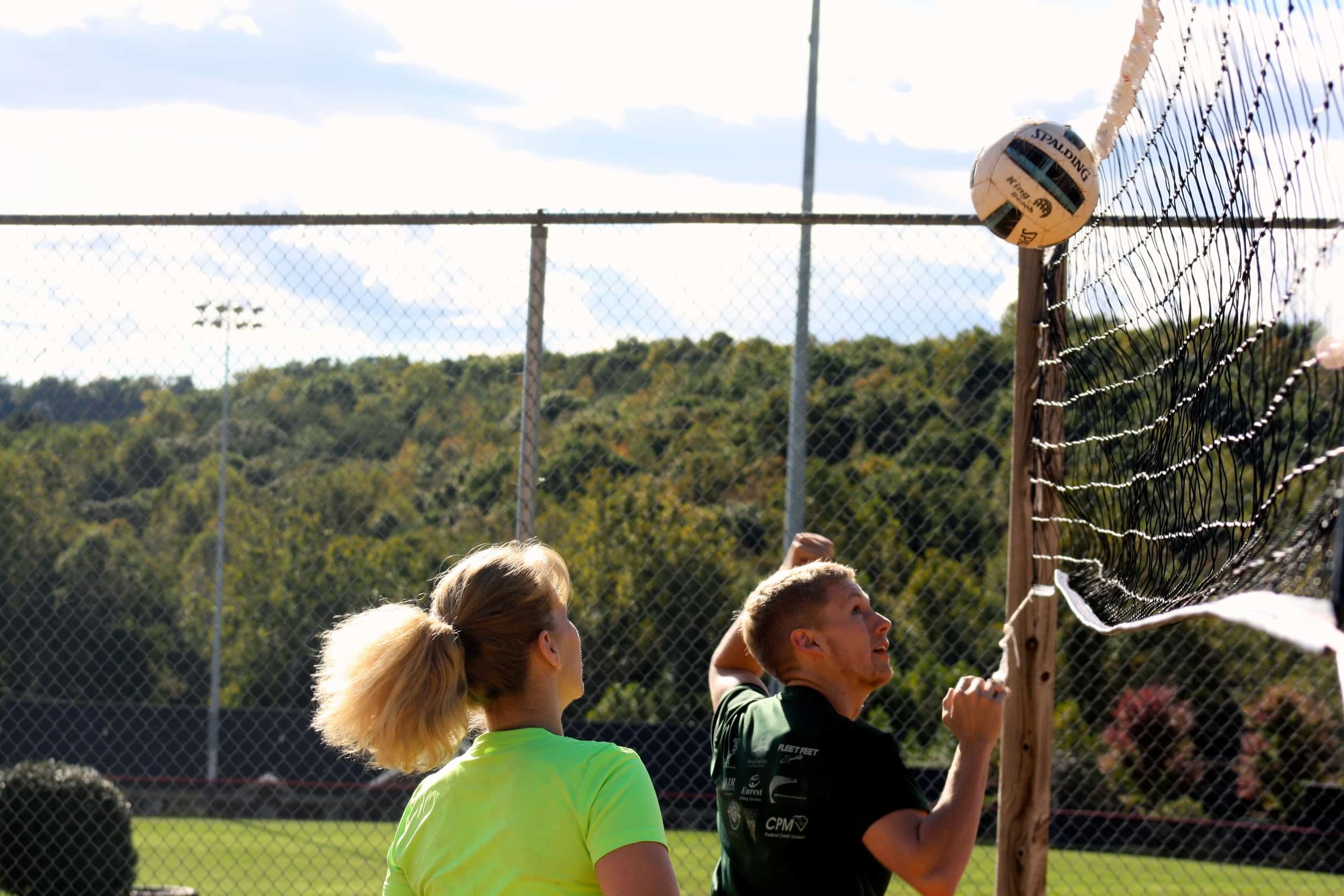  A student goes after the ball. 