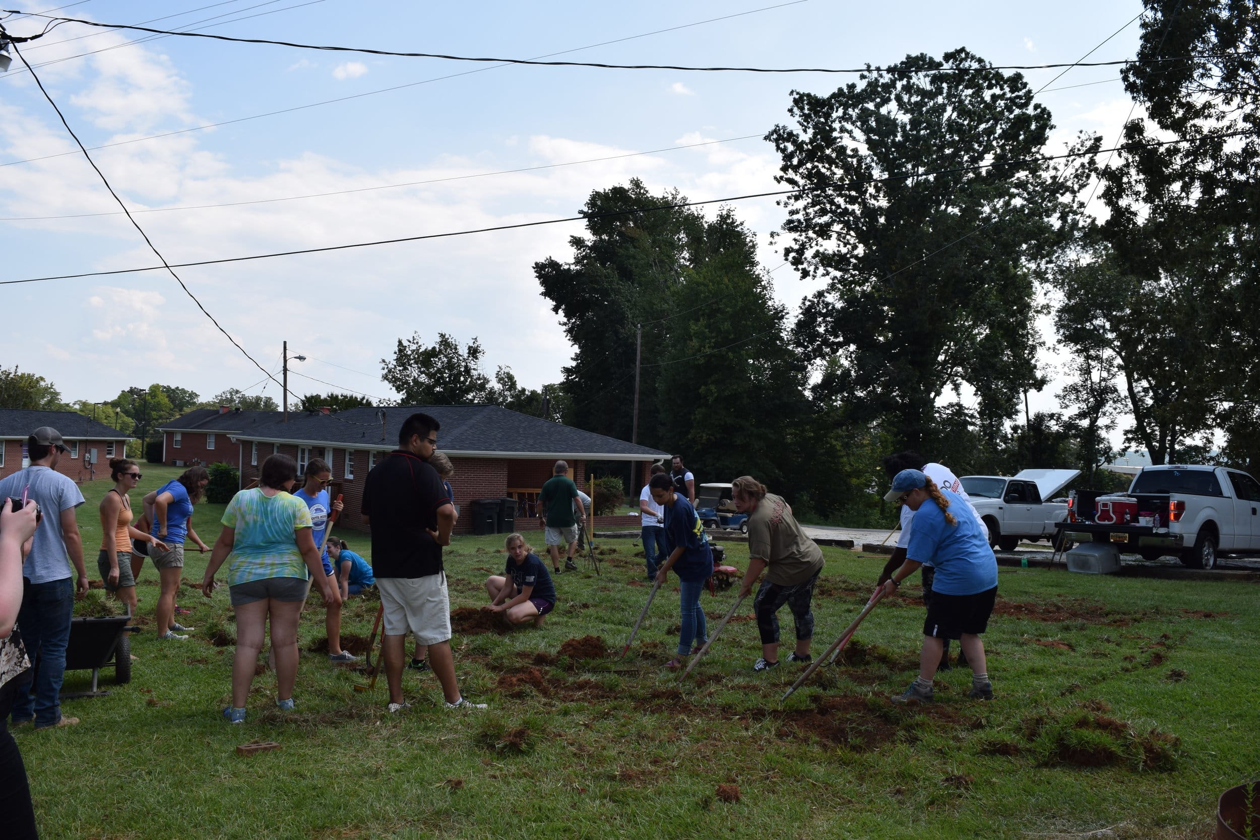 Members and volunteers of NGU's new garden club break ground for the main garden in Fosters Circle on Sept. 9, 2016. &nbsp;Photo Courtesy of Ashley Merck.