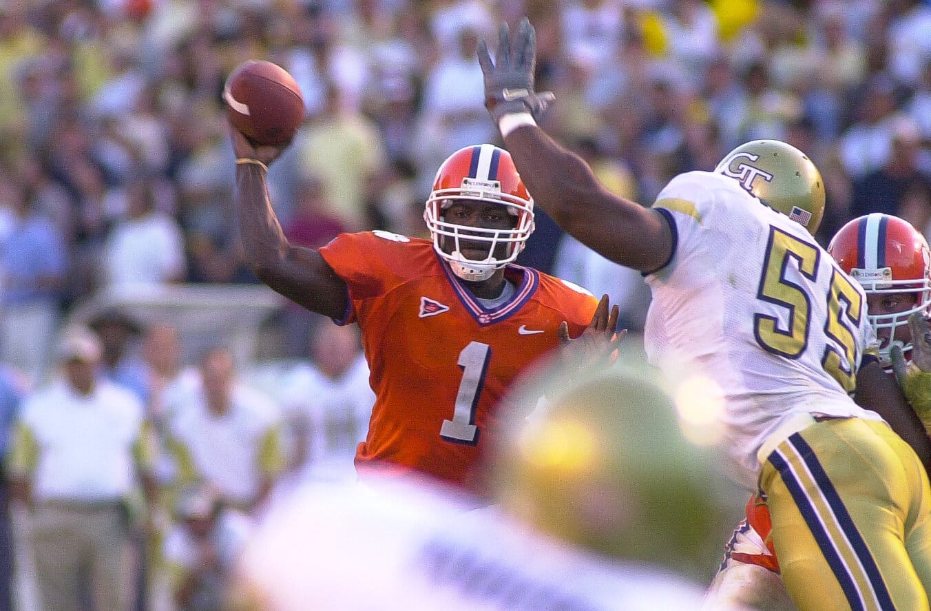 Woody Dantzler drops back to pass against the Georgia Tech Yellow Jackets on Sept. 29, 2001. (image courtesy of Woody Dantzler)