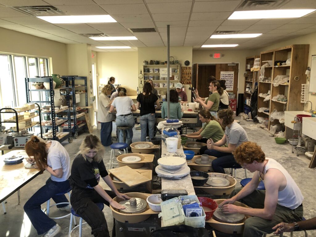 A group for artists and non-artists alike: The NGU art club