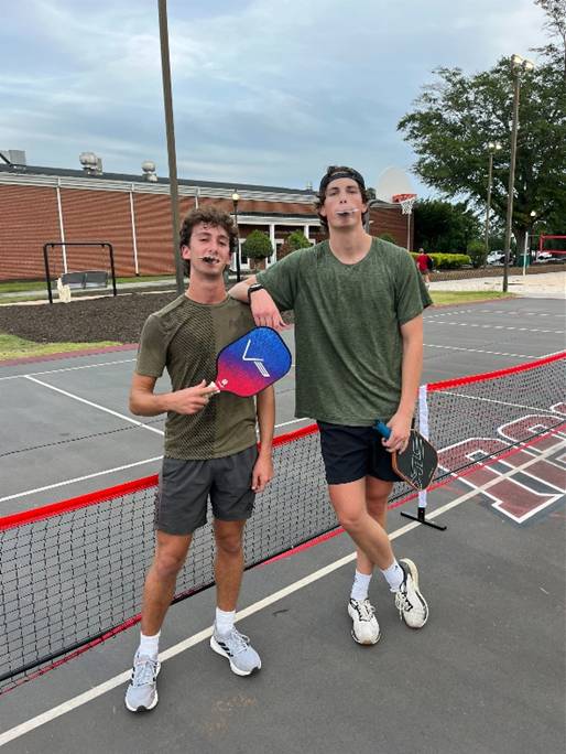 Intramurals bring students together at NGU this fall